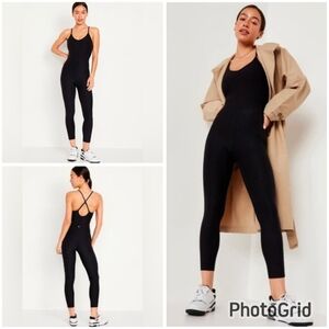 Cloud+ Sleeveless 7/8 Bodysuit Size XL